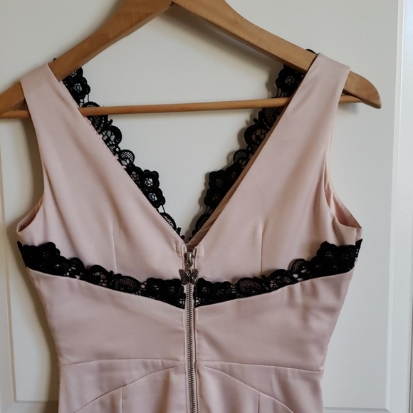 Lipsy midi dress in blush, Size UK 8 - Picture 3 of 4